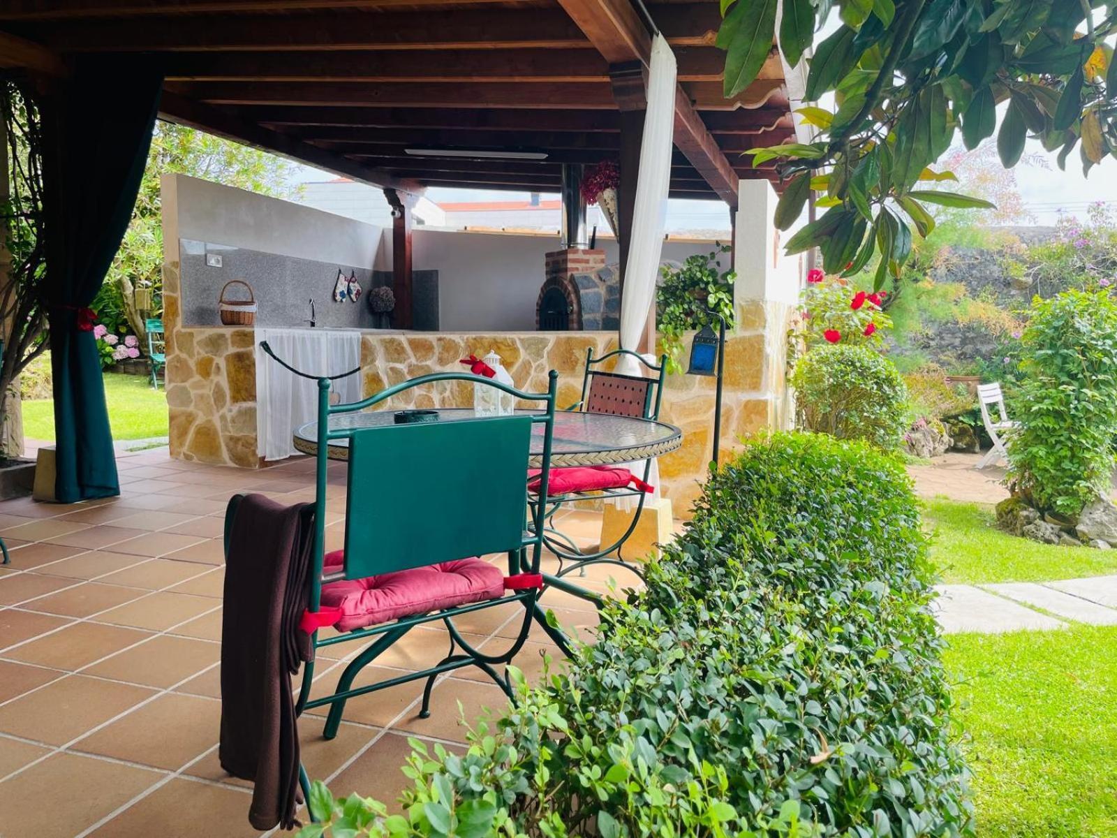 Hostería Las Fuentes Rubayo Exterior foto